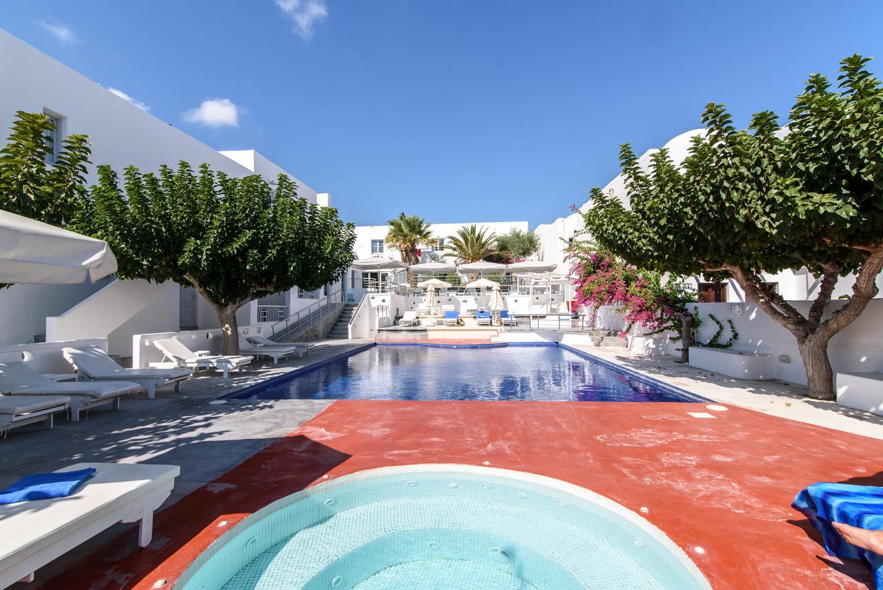 Rk Hotel Kamári